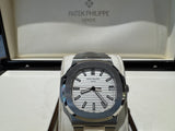 PATEK PHILIPPE Nautilus 5711