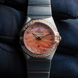 Omega Constellation Quartz avec Diamants Naturels Personnalisation 123.25.24.60.57.002