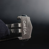 Omega Speedmaster Moonphase Moonwatch 304.33.44.52.03.001