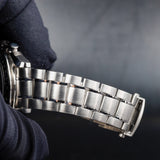 Omega Speedmaster Date 323.30.40.40.06.001