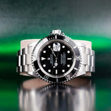 ROLEX Submariner Date 16610