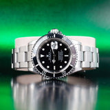 ROLEX Submariner Date 16610