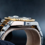 ROLEX Submariner Date 'NOS Condition 16613LN