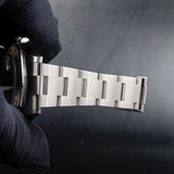 ROLEX Explorer II 42 216570
